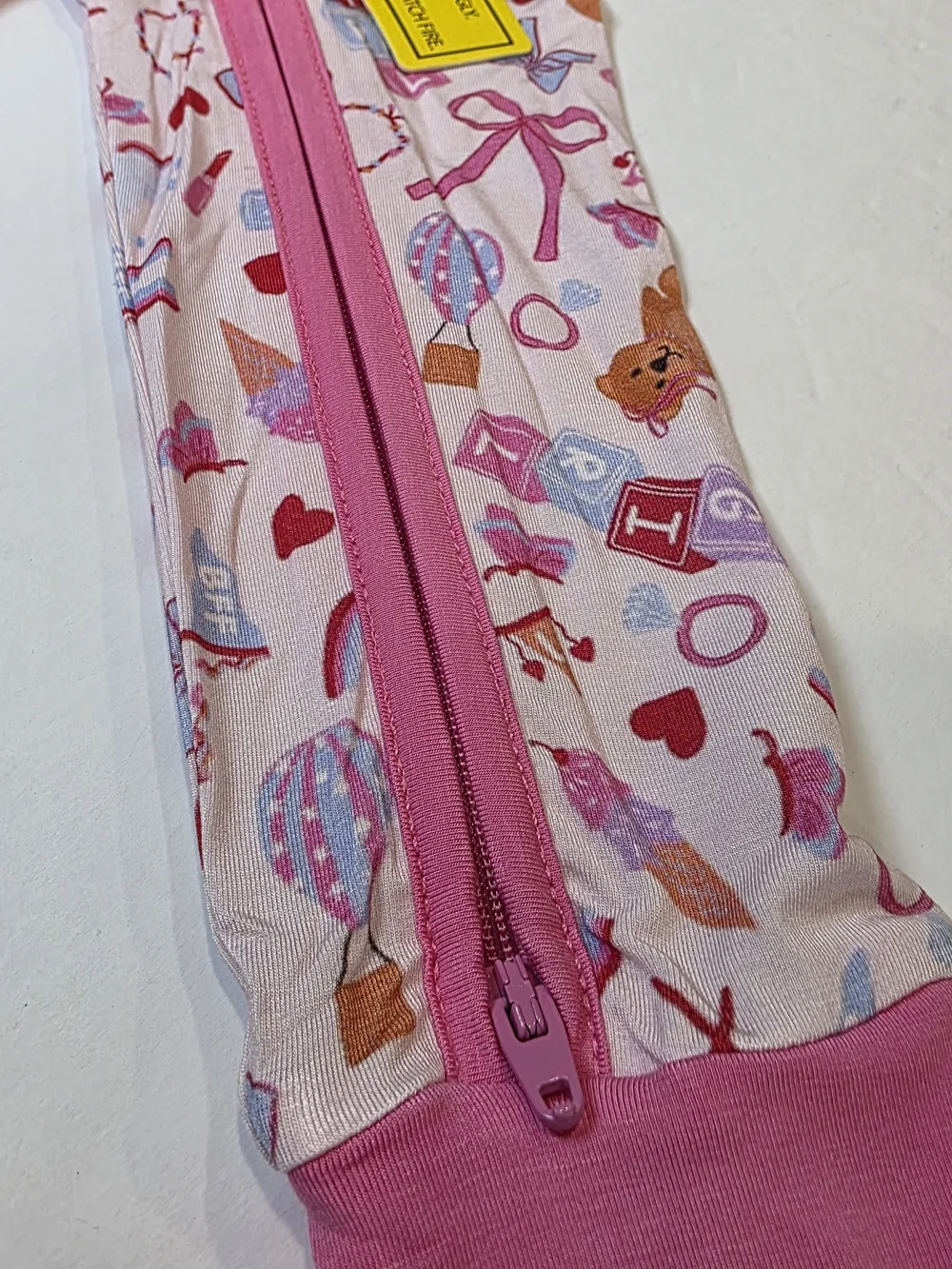 Remi & Friends Pink Teddy Bear Print Girl Kids Bamboo Zipper Convertible 18/24 M